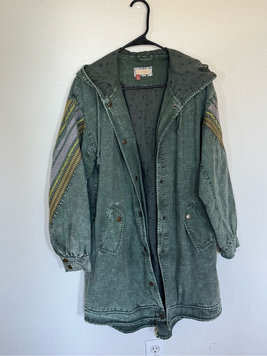 Pilcro Jackets & Blazers - Pilcro Olive Green Hooded Trench with Patterned Sleeve Panels